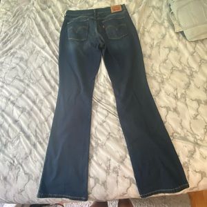 Levi Bootcut jeans